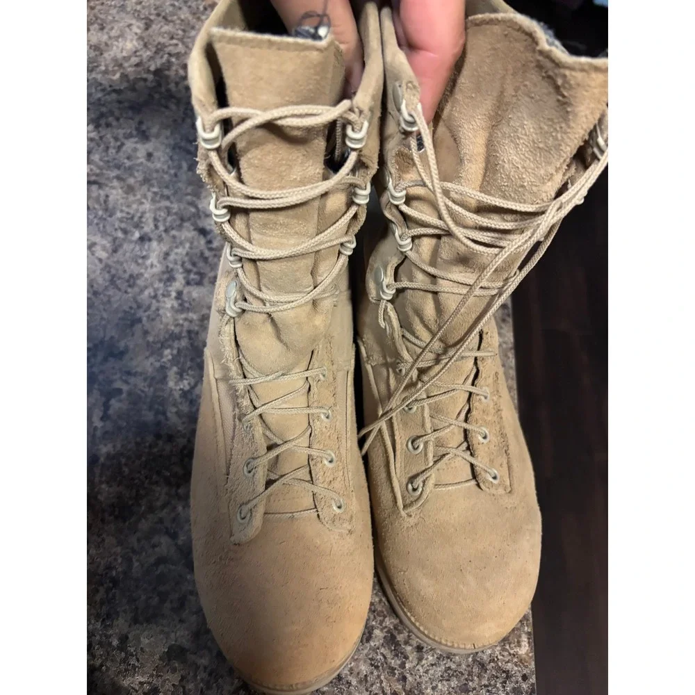 Belleville 770 Mens Tan Suede GORE-TEX Waterproof Combat Boots 9.5 W Made in USA